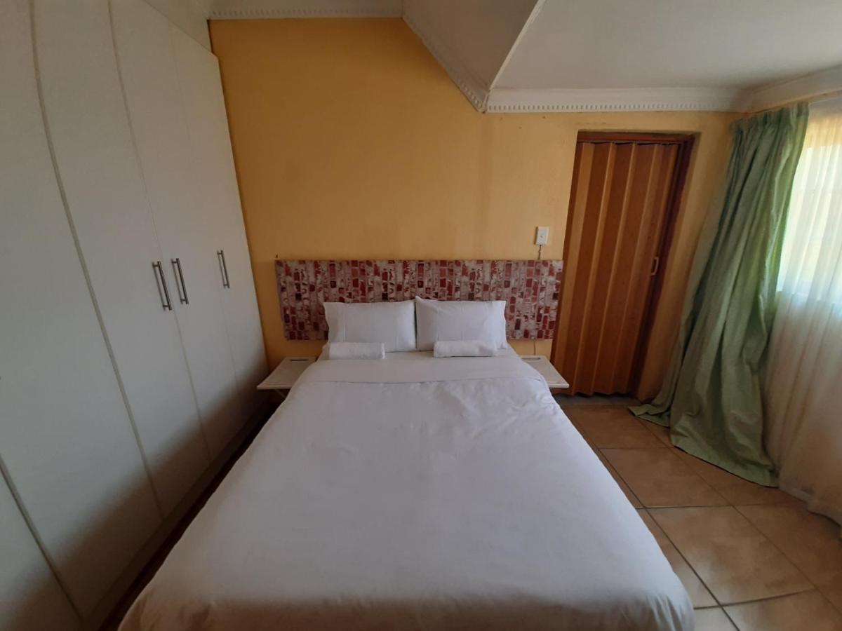 هازيفيو Angels Guesthouse المظهر الخارجي الصورة