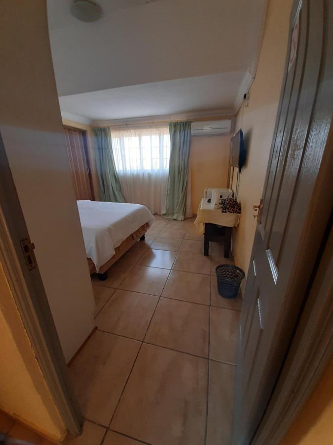 هازيفيو Angels Guesthouse المظهر الخارجي الصورة